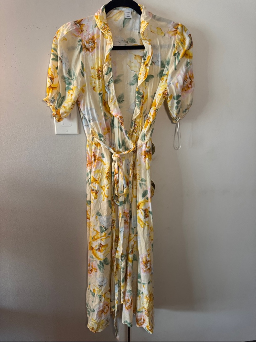 Old Navy Cream Floral Ruffle Wrap Maxi Dress